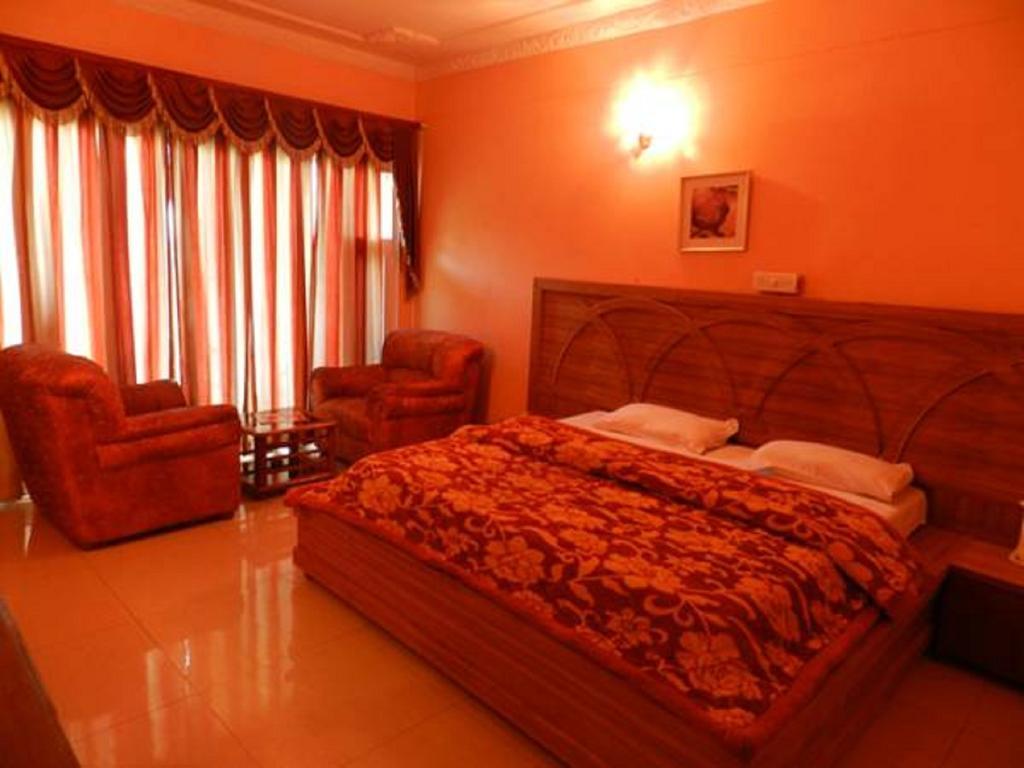 Hotel Shivalik Kasauli Zimmer foto